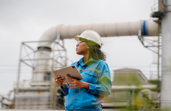 Contractor Compliance Management for Hiring Clients